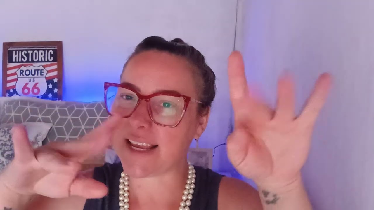 Primeiro vídeo,deixa eu me apresentar 💤