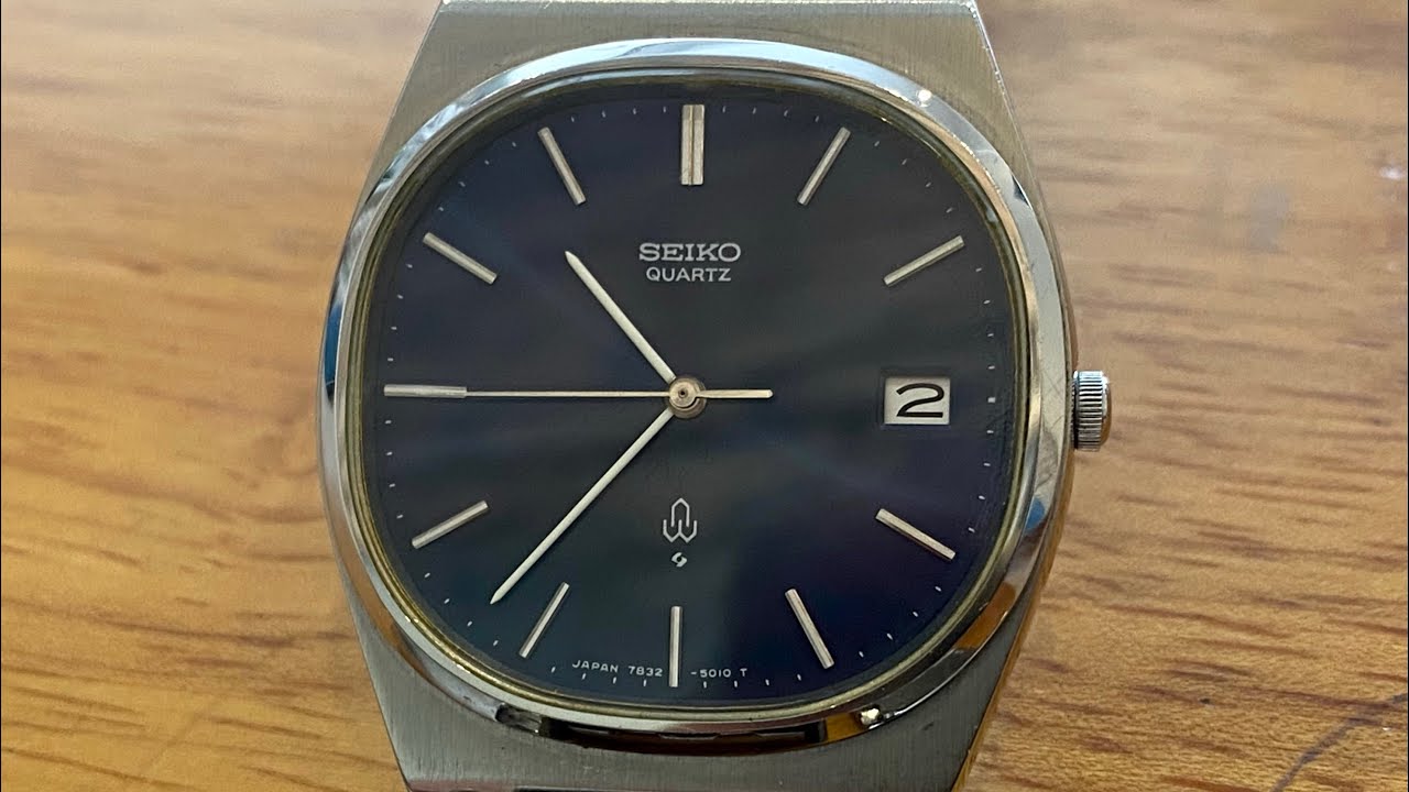 Vintage January 1978 Seiko 7832-5010 Quartz Blue Dial