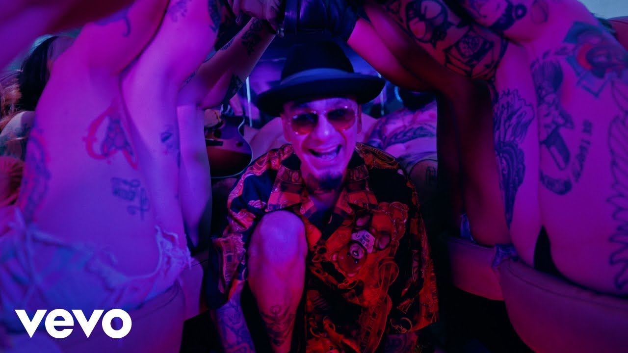 J-AX - Sono un Fan (Official Video)