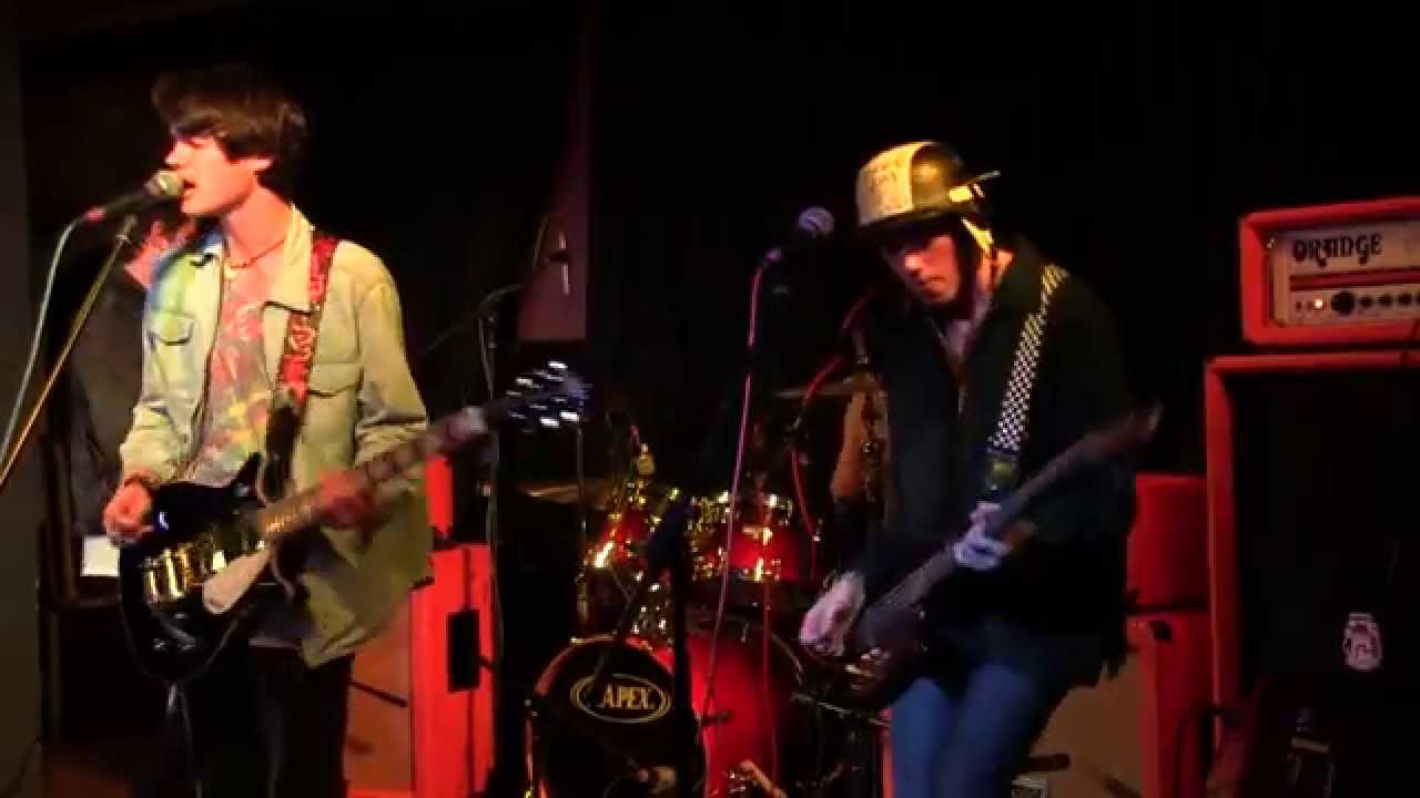 Good Foxy - Tastes Like Sugar (Live @ Reidys Talent Contest 2014)