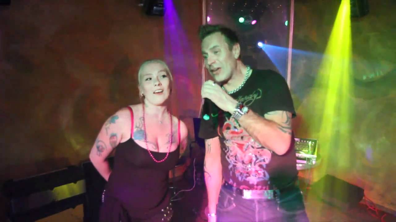 TAUSKI LIVE ON  NIGHT CLUB MARILYN STAGE