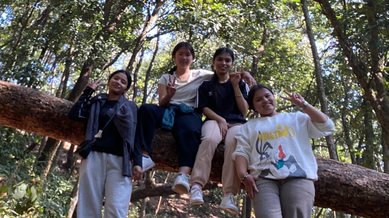 The best place for hiking in Pokhara?? Hiking jada dhandai tiger aayako 😱😱||fun||hiking❤️||