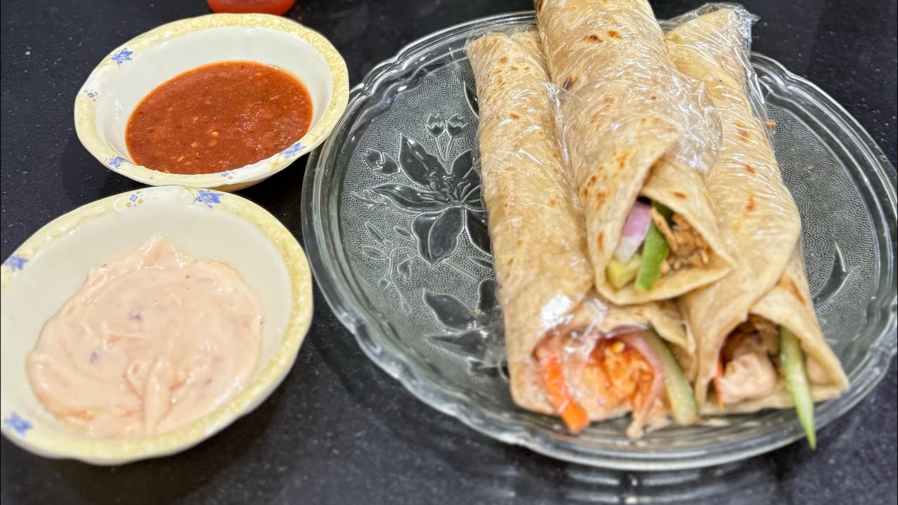 My favourite chicken paratha Roll | Easy & Super tasty 🤤🔥 | Homemade paratha | Life by Abreera |