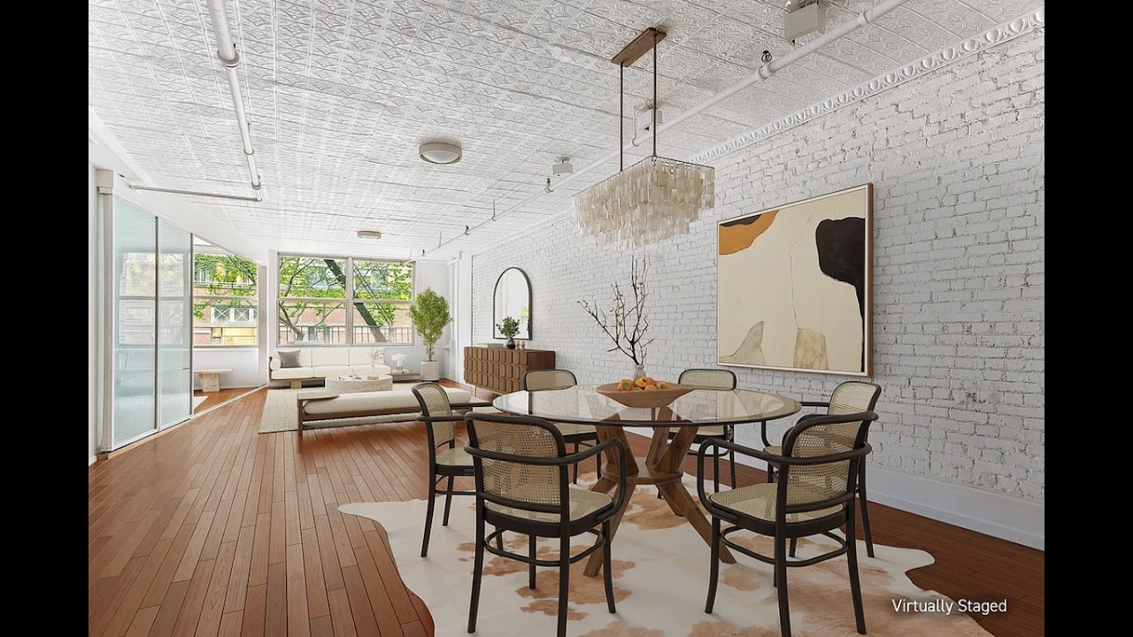 INSIDE: 25 West 15th Street, #3