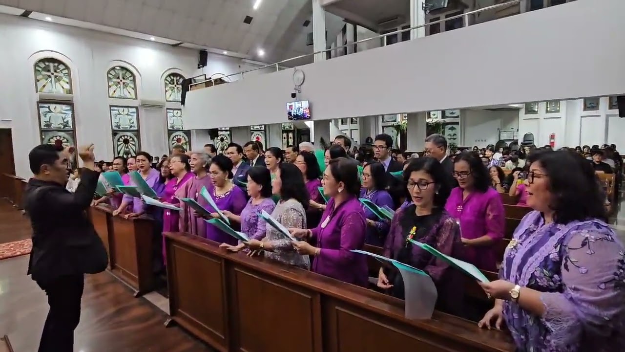Koor Wijk 14 HKBP Jatiwaringin 