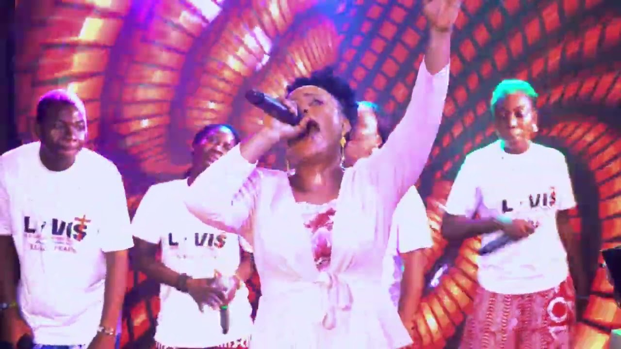 El-roi Praise Medley is a powerful praise medley that will make you praise God in an unusual way 