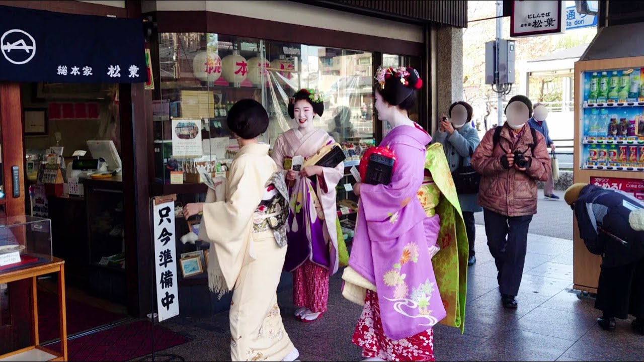 Geisha Walk from Gokagai to Gion Shijyo in Kyoto | Japan Travel Vlog