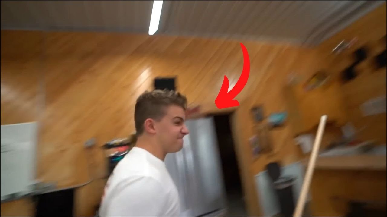 Самая безумная игра в бильярд!