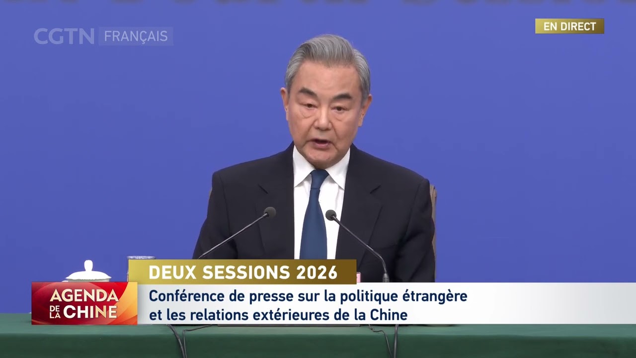 Wang Yi répond à la presse au sujet des relations sino-européennes