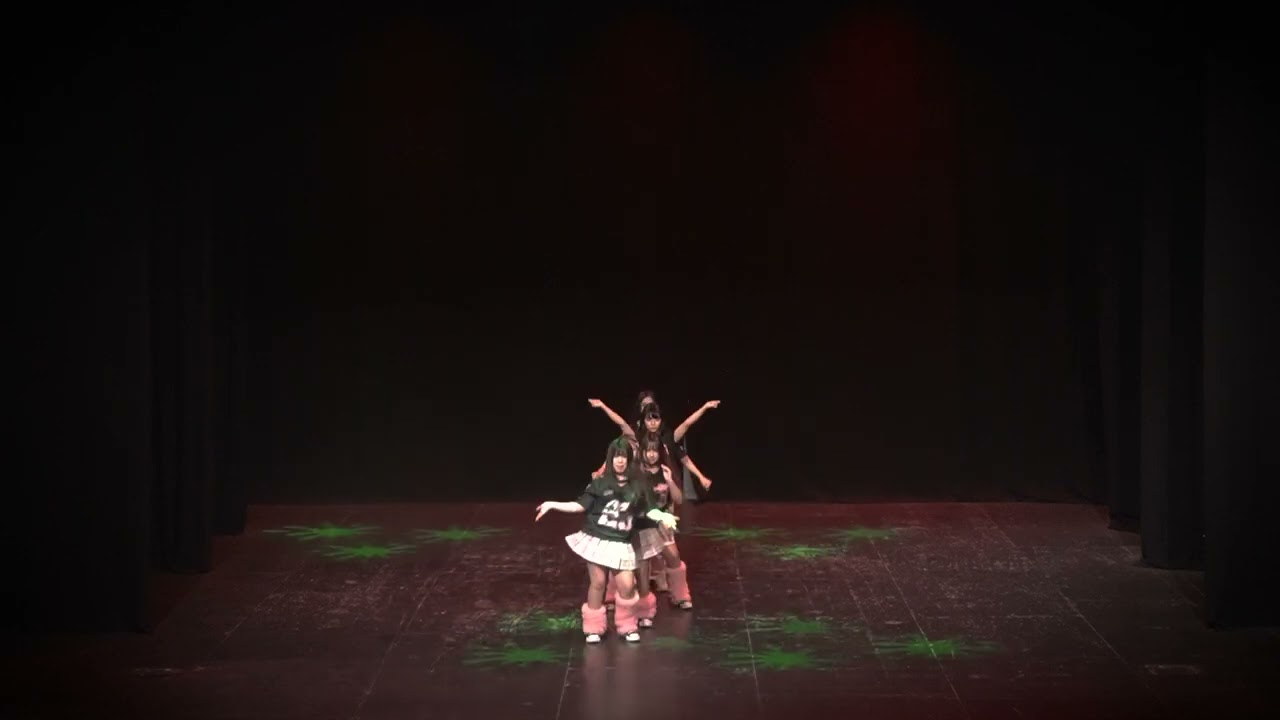 LOVEZONE Crazy de Le Sserafim ♛ Kpop Puq Festival 2026