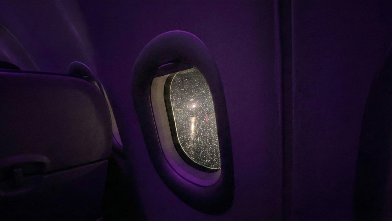 6 Hours of Night Flight Cabin Noise ✈️ | Calm White Noise for Sleep
