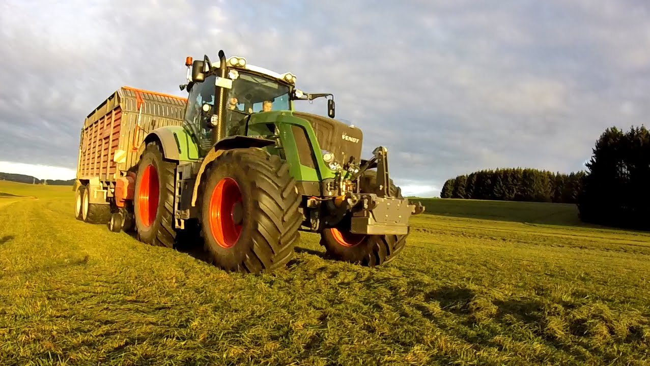 [GoPro/Phantom] Fendt 828 + Vicon Rotex Combi 650 ► am Ladewagen fahren