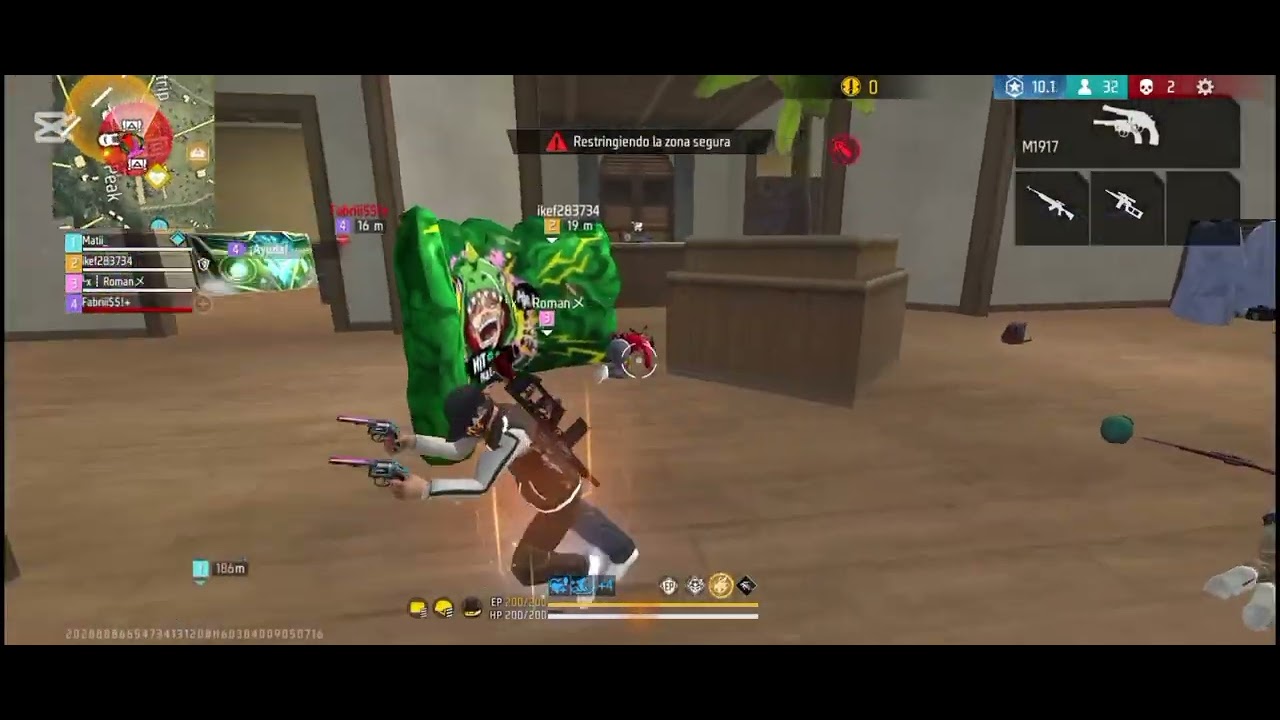 Jugando con las primeras armas que encontrémos en el piso