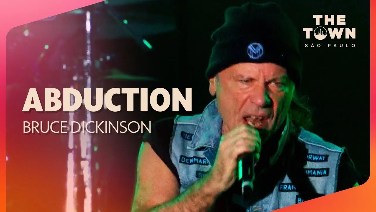 Bruce Dickinson cantando Abduction ao vivo no The Town 2025 | Globoplay
