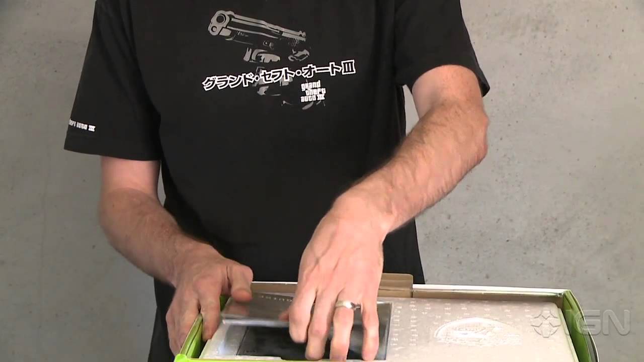 Unboxing the Splinter Cell: Blacklist Paladin Edition