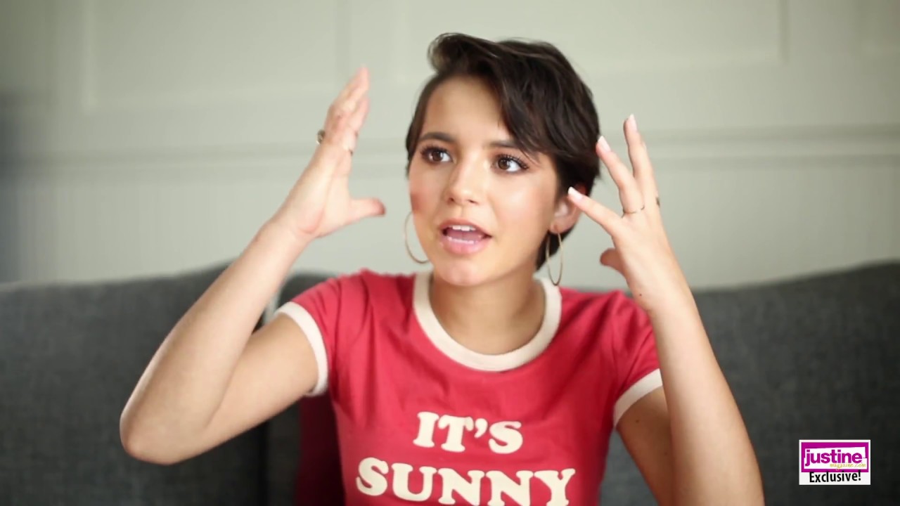 Justine Magazine: Isabela Moner Dishes on Her Short Hair...How Has It Changed Her Style?