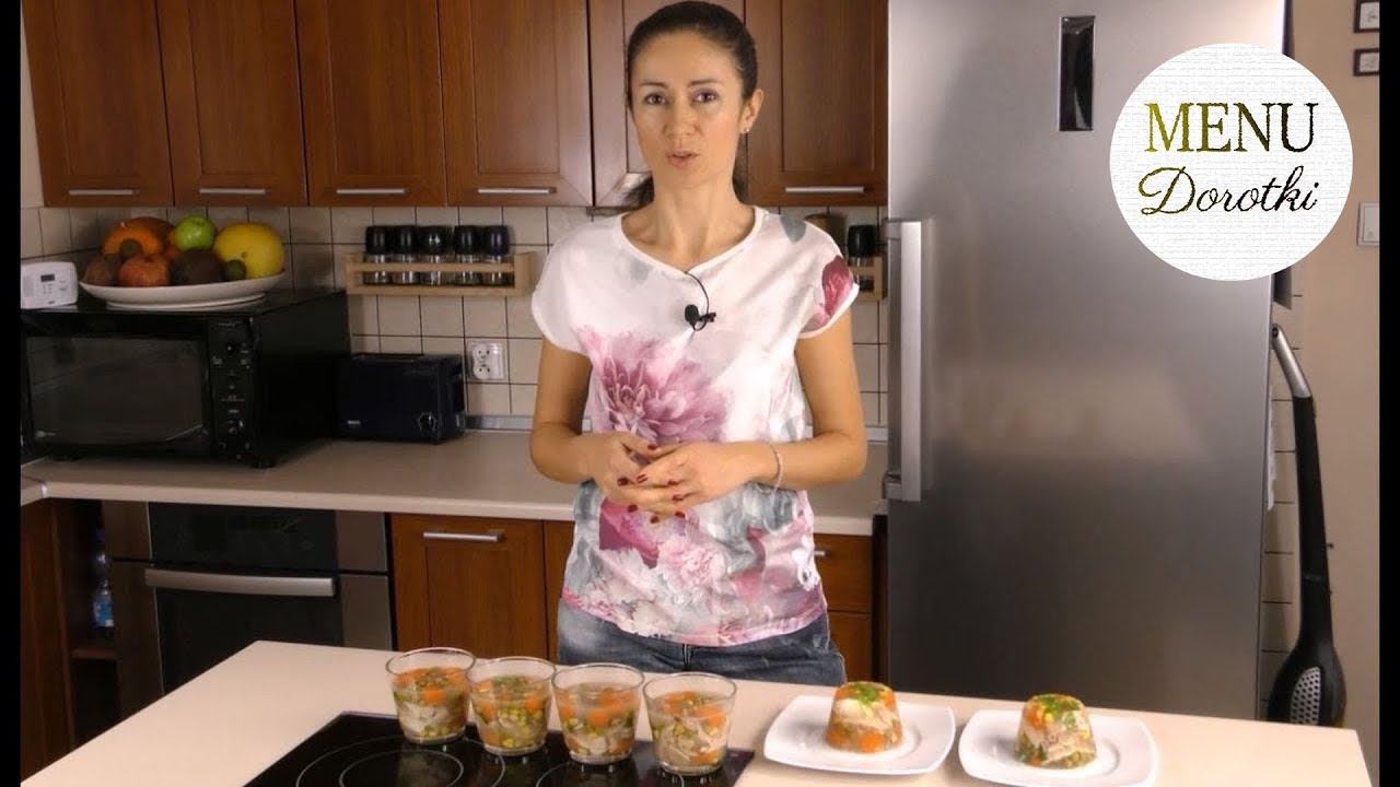 Galaretka z kurczaka z warzywami. Prosta galaretka drobiowa dla każdego. Dobry przepis. MENU Dorotki