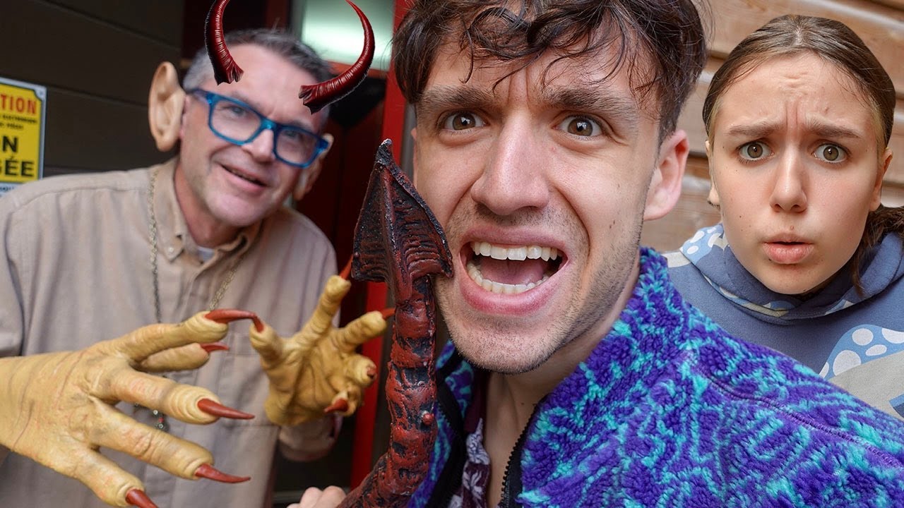 PAPA SE TRANSFORME EN DIABLOTIN ! UN FAUX PAPA PINK DÉBARQUE ! - PINK LILY