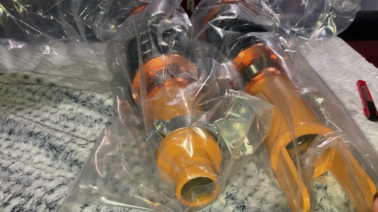 Unboxing maXpeedingRODS coilovers for Honda Civic