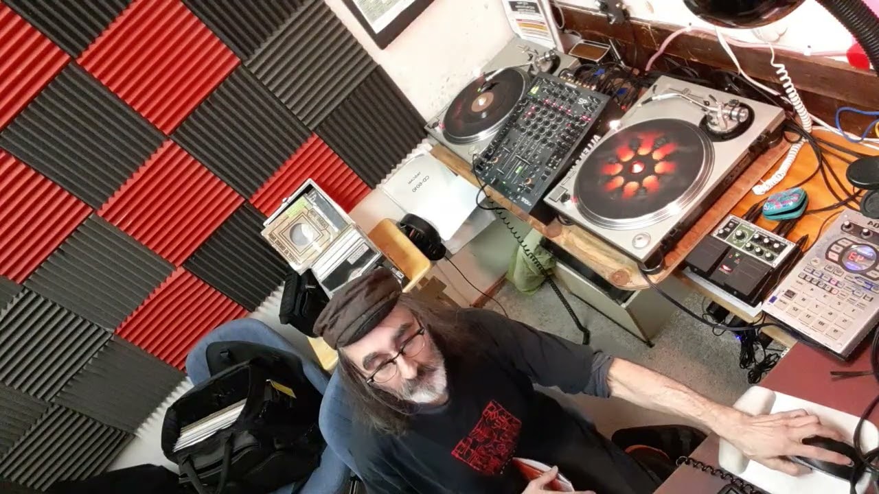 HEAVYWEIGHT SOUND ~ All Vinyl Reggae Radio ~ Part 1 ~ Nov. 14th, 2025 