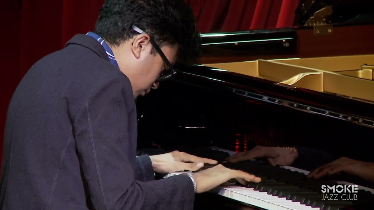 Joey Alexander – “Don’t Explain” (Billie Holiday / Arthur Herzog Jr.) | Smoke Jazz Club – Solo Piano