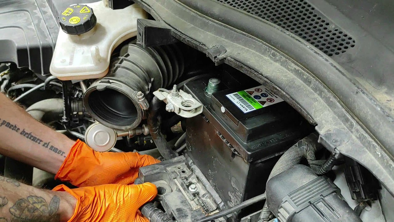 Remplacement de la batterie start and stop S MAX FORD