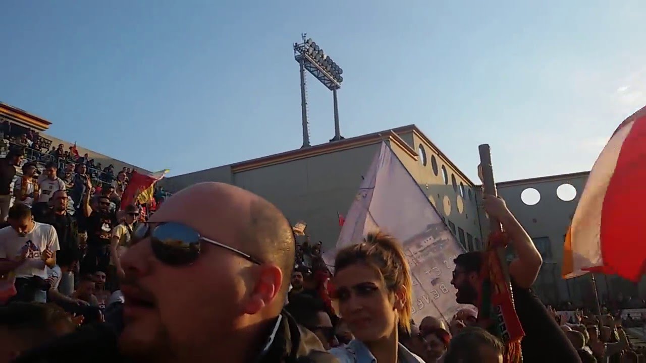 MESSINA  casertana 1-1 lo spettacolo della curva sud 30/04/16
