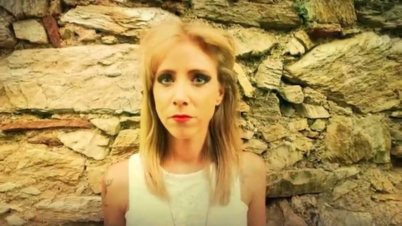 Mia Nova & Miss Bex - Sweet Dreams (are made of this) Official Video HD