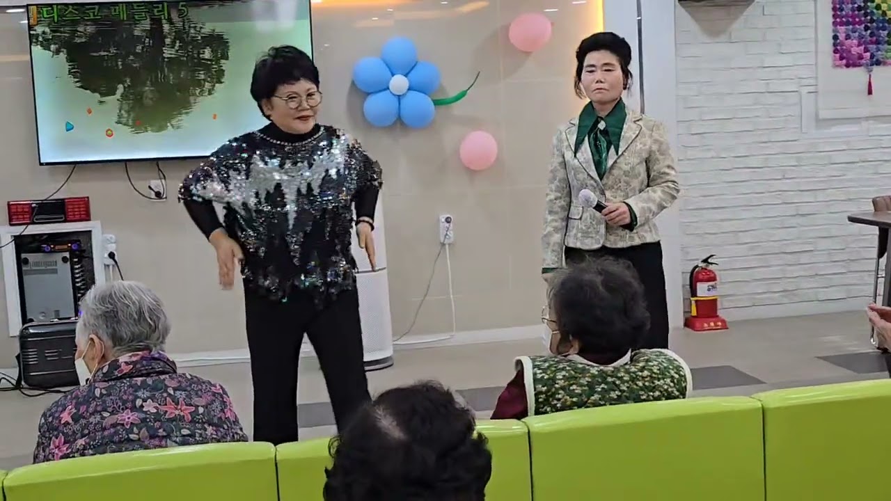 손 순 희 : 동숙의 노래 (문주란) (2026년 2월 28일(토) 누리노인주간보호센터, 촬영 : 김장식가수님)