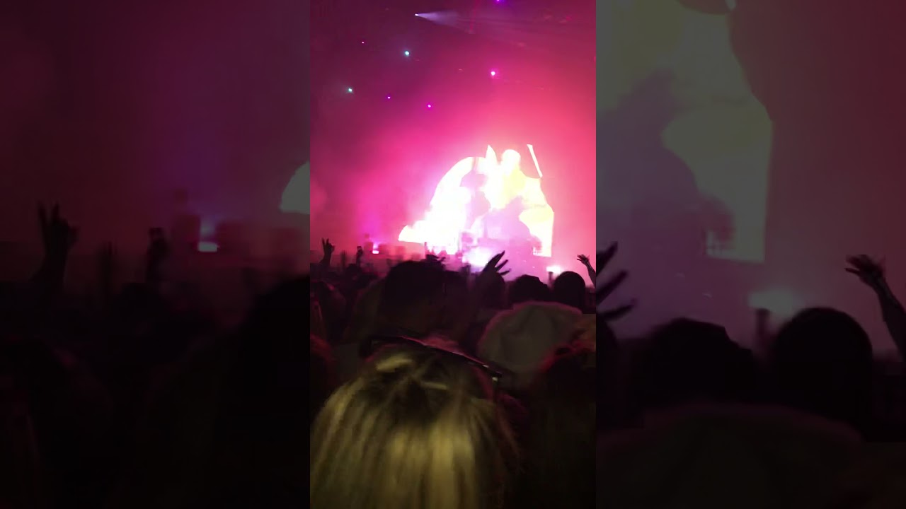 Chemical brothers the darkness that you fear live trnsmt 2021