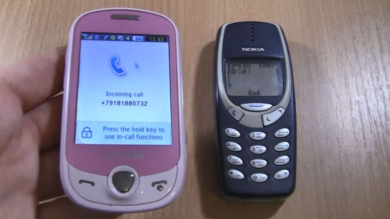 Samsung Corby  Incoming call &Nokia 3310 Outgoing call at the Same Time