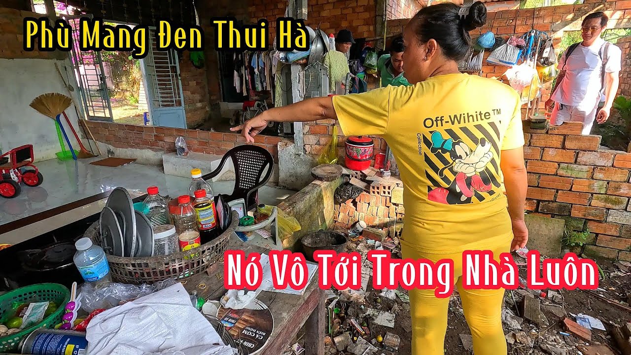 Cần Thơ : Cặp Vợ Chồng Với 2 Đứa Con Nhỏ Sống Chung Với Cặp Rắn Hổ Đất Cực Độc Nhiều Năm | MTSB