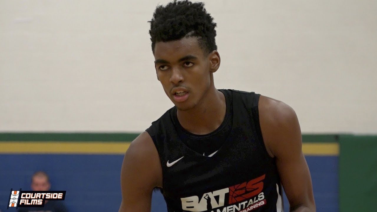 Emoni Bates TOP PROSPECT In HS Basketball! 15 Year Old Phenom Out Of Michigan!