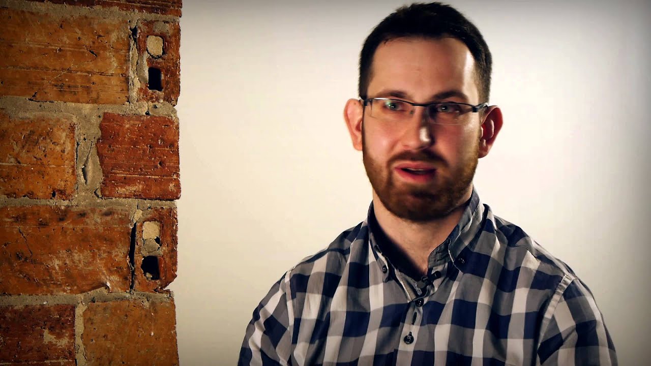 Inkubatornia - Startup bio Wojtek Smajda