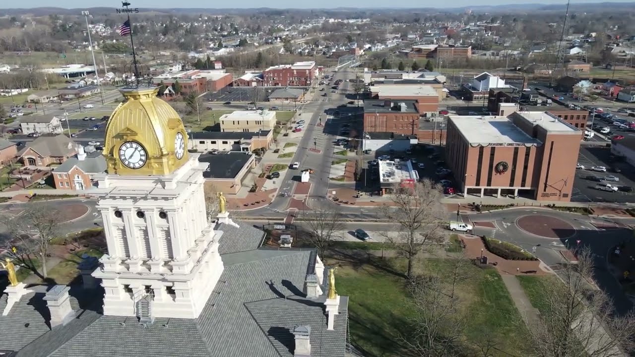 Downtown Newark Ohio, The Courthouse Square by drone
