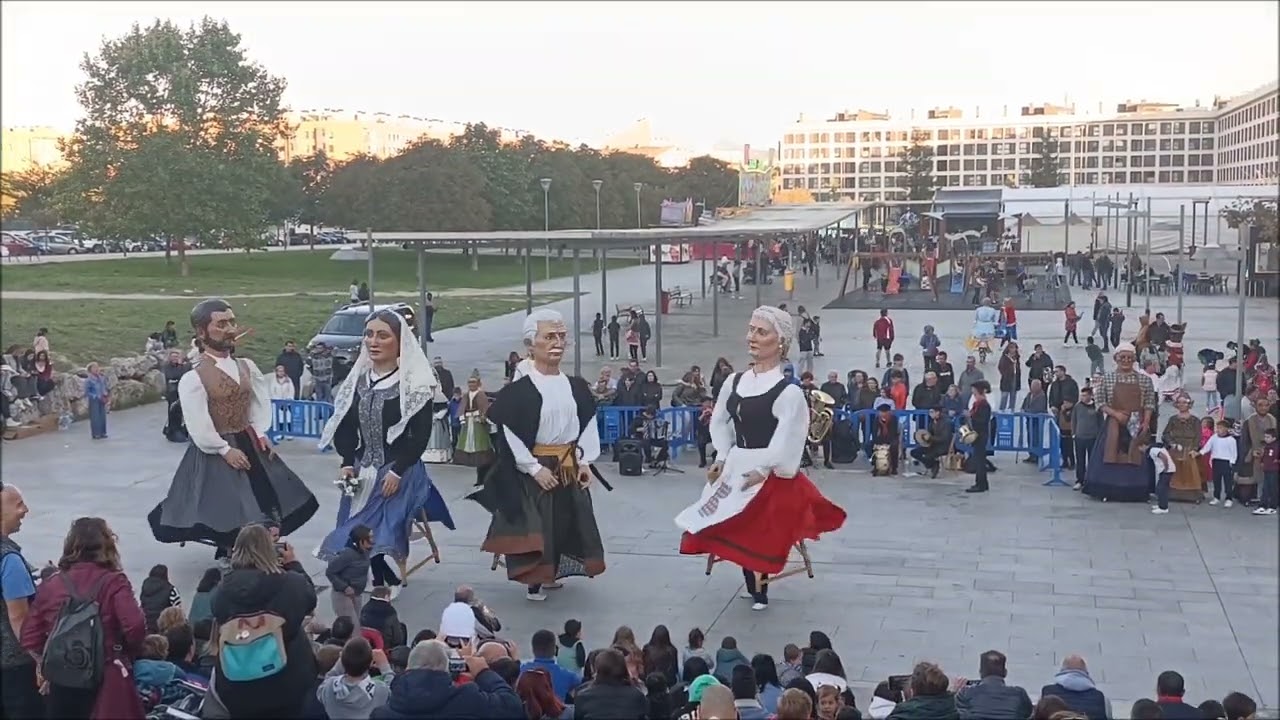 Fiestas de Buztintxuri/ Buztintxuriko jaiak
