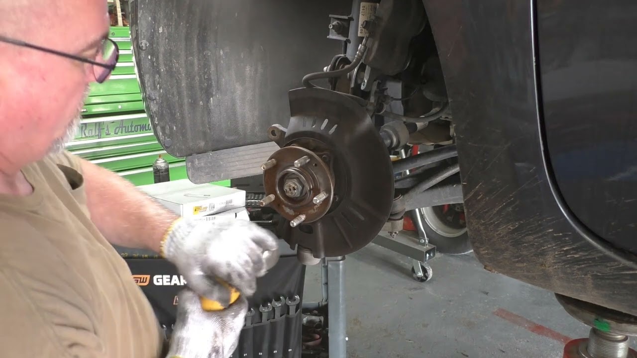 2016 Kia Sedona Front Rotors and Pads