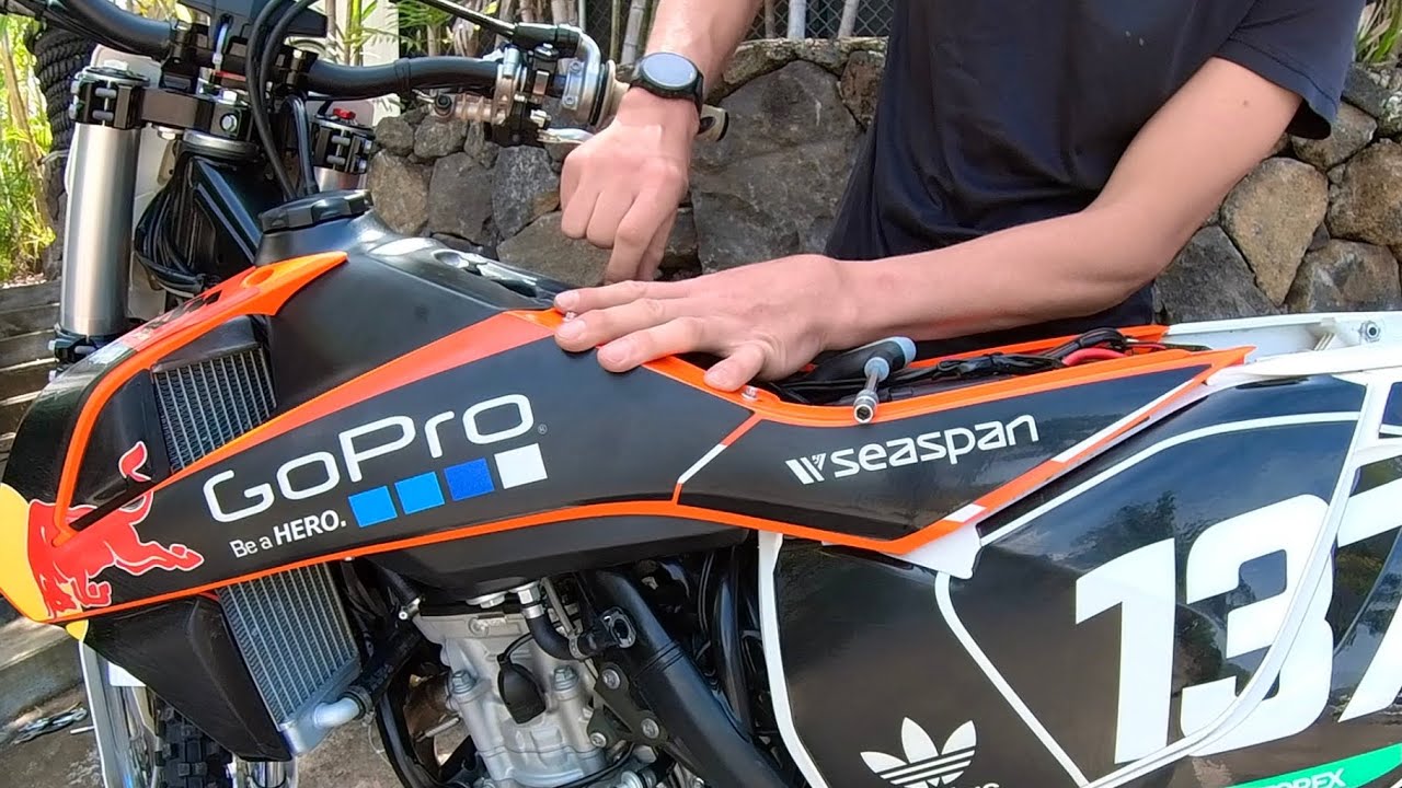 KTM 4-Stroke Fuel Pump & Fuel Tank Install