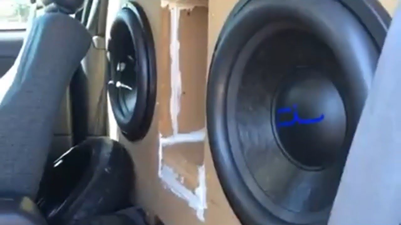 2 15S WALLED IN MY TINY CAR! *CRAZY FLEX*