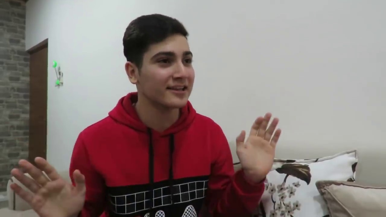 ئه‌وه‌ی قۆپیه بكات گورگ ئه‌یخوا 😂