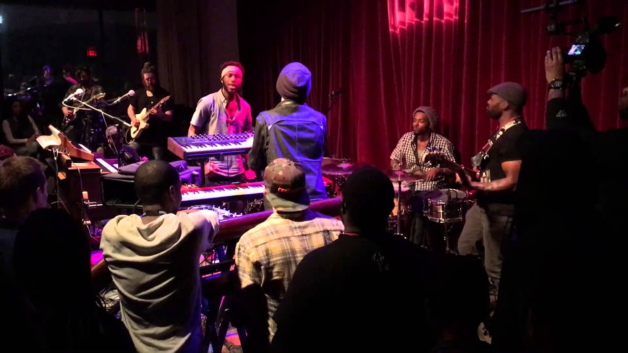 Cory Henry and The Funk Apostles - I Don't Know What You Come to Do!!