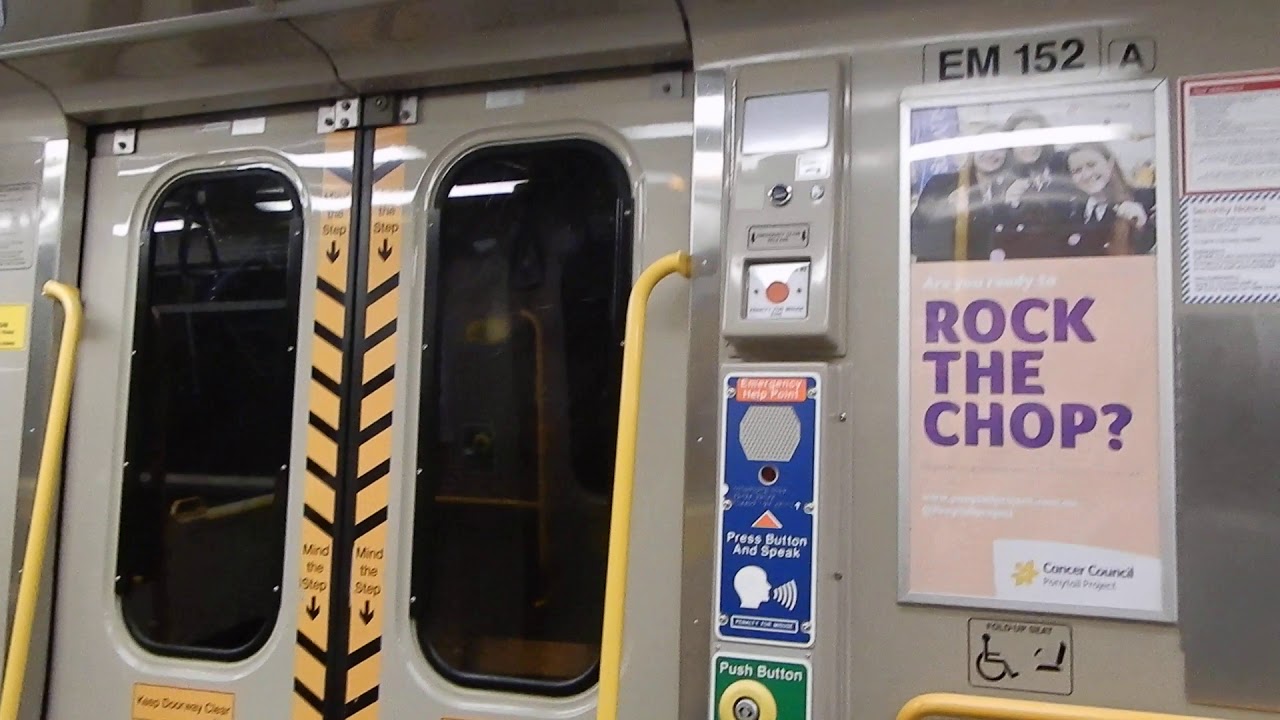 Advent Day 7: QR Electric Multiple Unit (EMU 52): Roma Street to South Brisbane (Beenleigh train)
