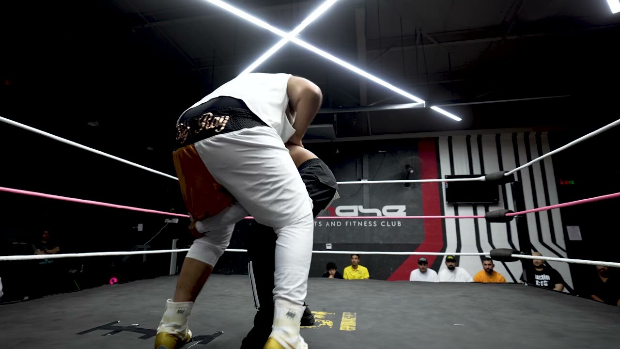 WrestleFest DXB Dubai Wrestling Dojo: Big Ray VS Cryptid 