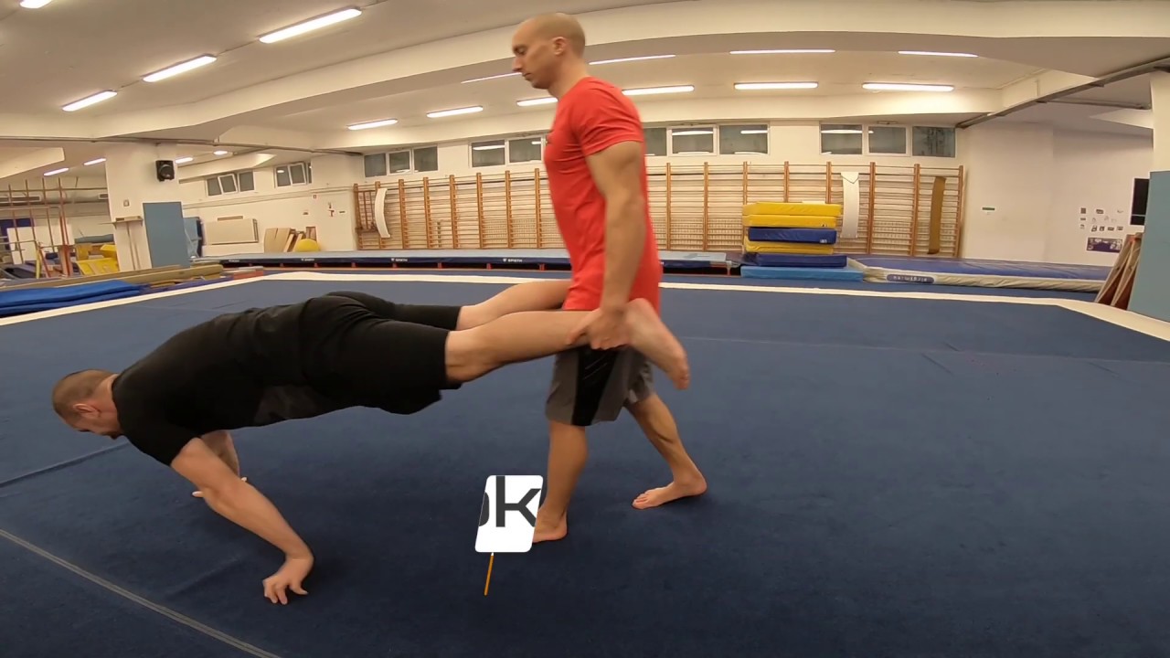 IZZIV 365 43 | Samokolnica | F&B Acrobatics