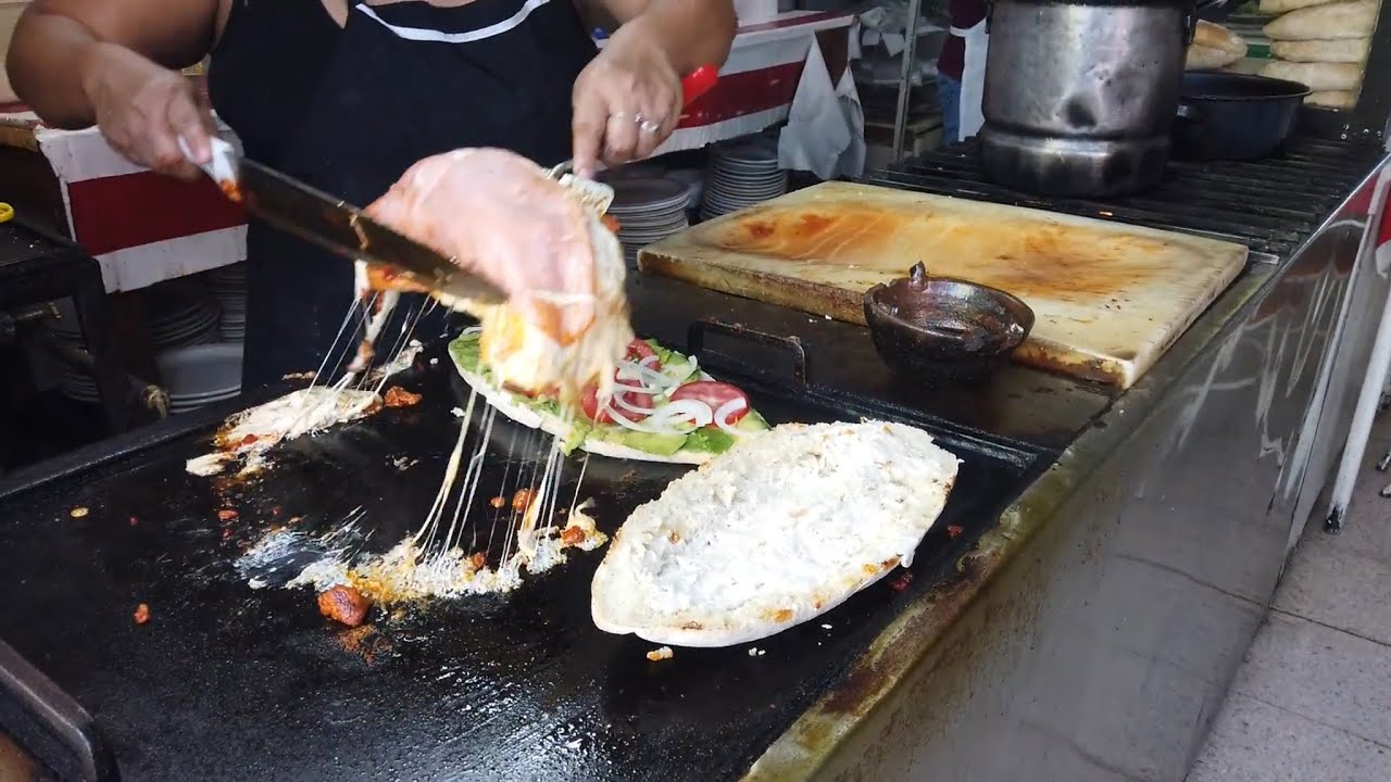 Atlixco, Puebla, México: Tortas Gigantes de Tortas La Taqueria