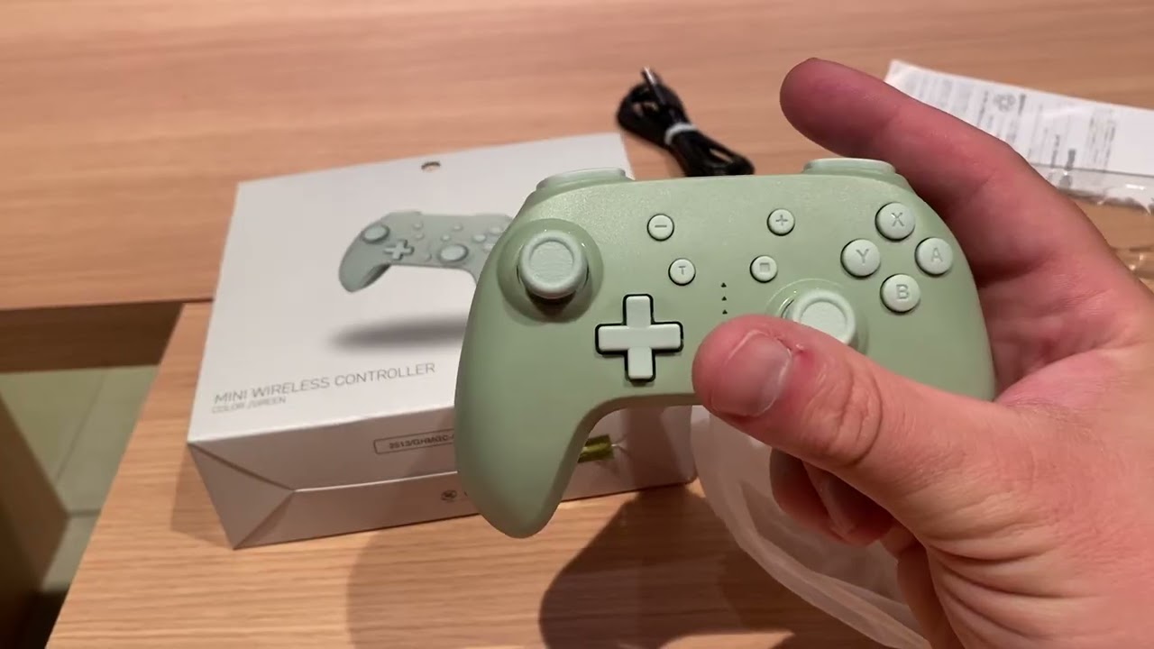 I Found The BEST Travel Gaming Controller in Japan! 🎮 (Switch, PC, Mobile)