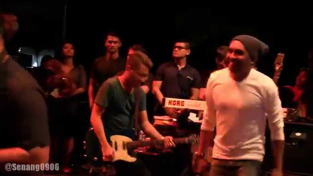 Glenn Fredly - Luka dan Cinta ~ Bebas @ The 37th JGTC [HD]