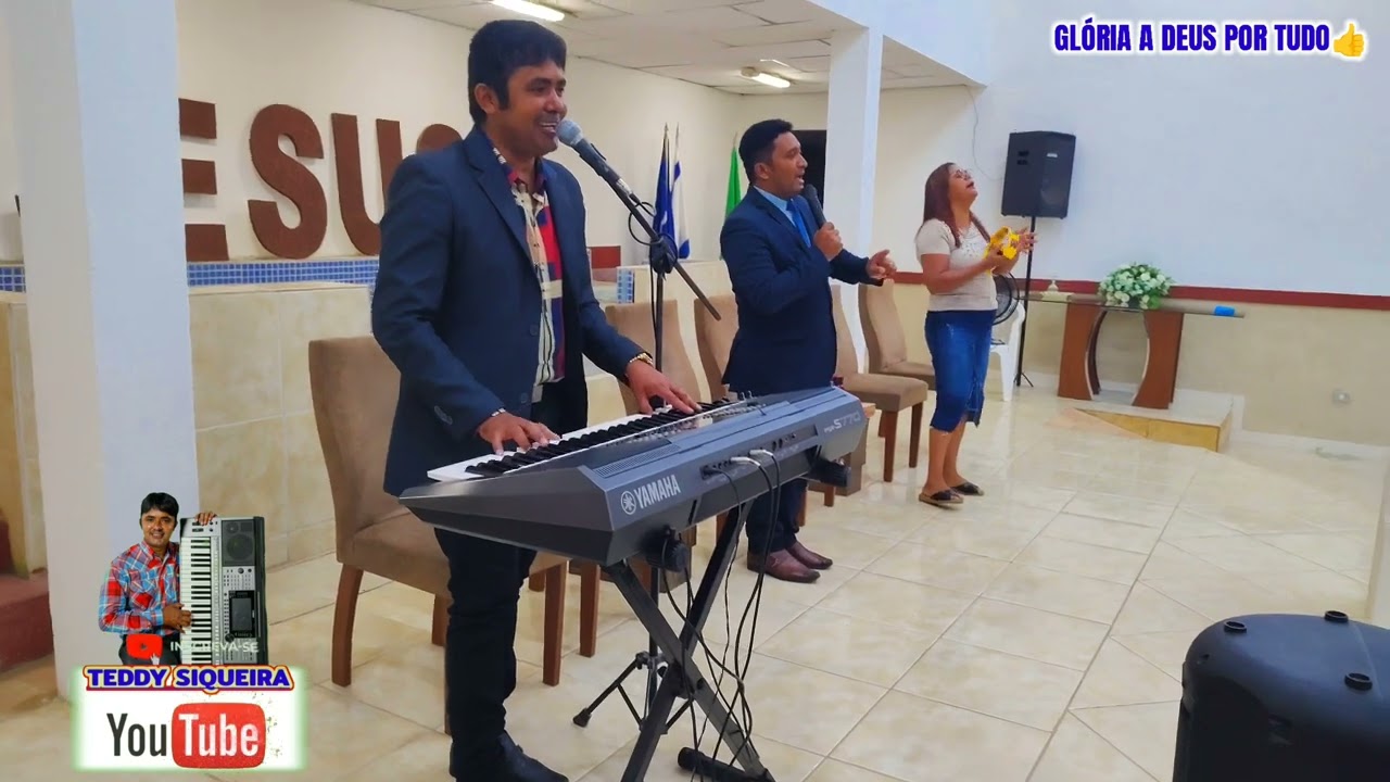 Teddy Siqueira Louvando a Deus com os irmãos da  Igreja Assembléia de Deus M Madureira Buíque.