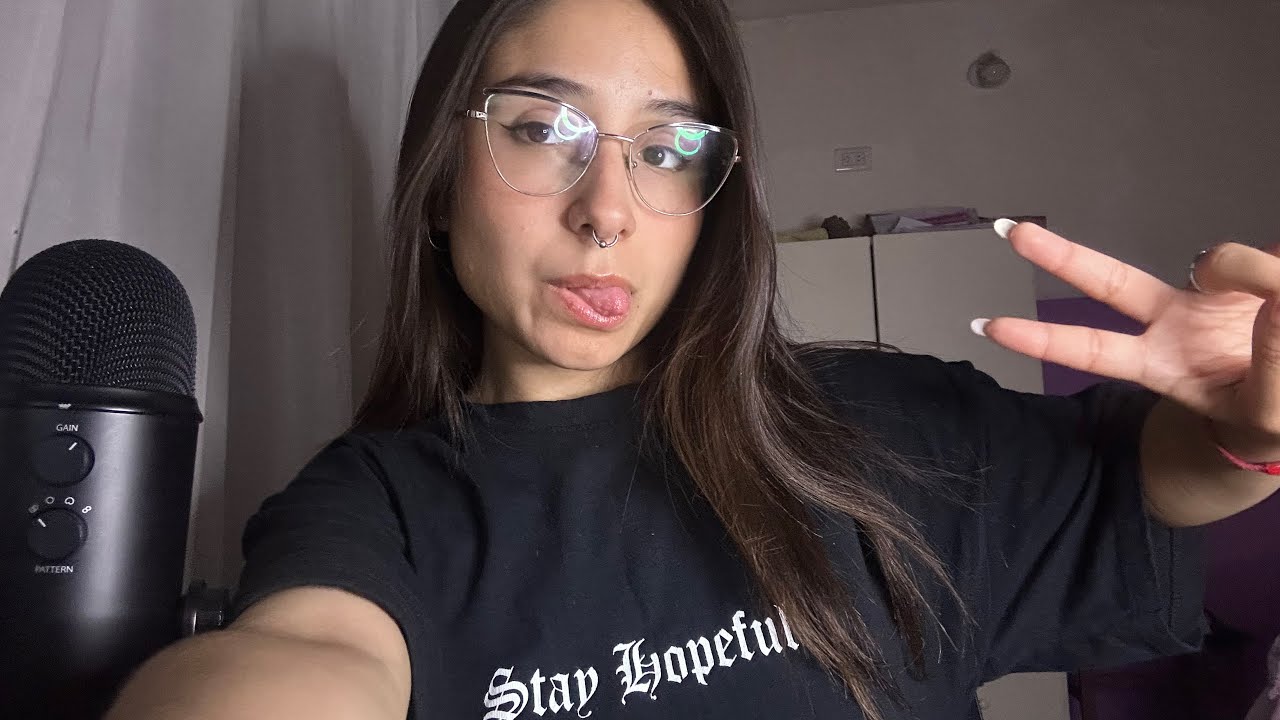 ASMR sigue mis instrucciones, focus on me/enfócate en mi