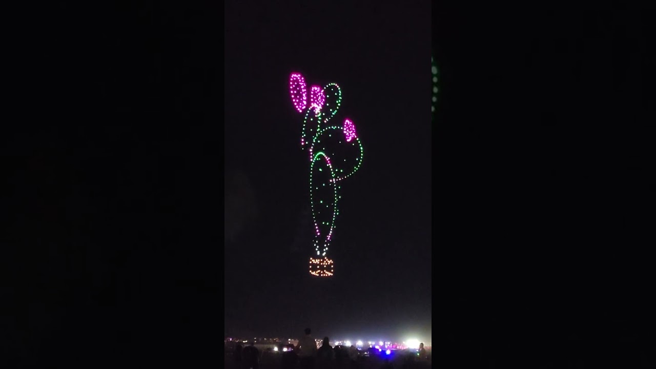 #Shorts #ViralShorts #YouTubeShorts #FYP #Viral #Viral #HotAirBalloon #AIBF2025 #Drone 😁 